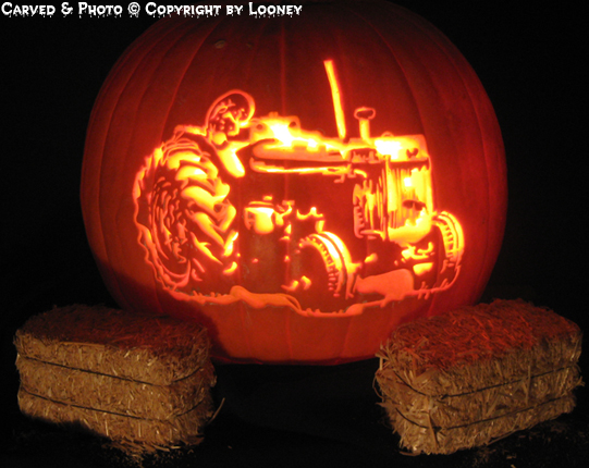 Tractors In Custom Looney Custom Carved Pumpkins Magic Melons tractors-in-custom-looney-custom-carved-pumpkins-magic-melons