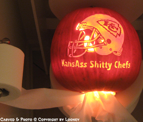 kansas-city-chiefs-in-sports-looney-custom-carved-pumpkins-magic-melons